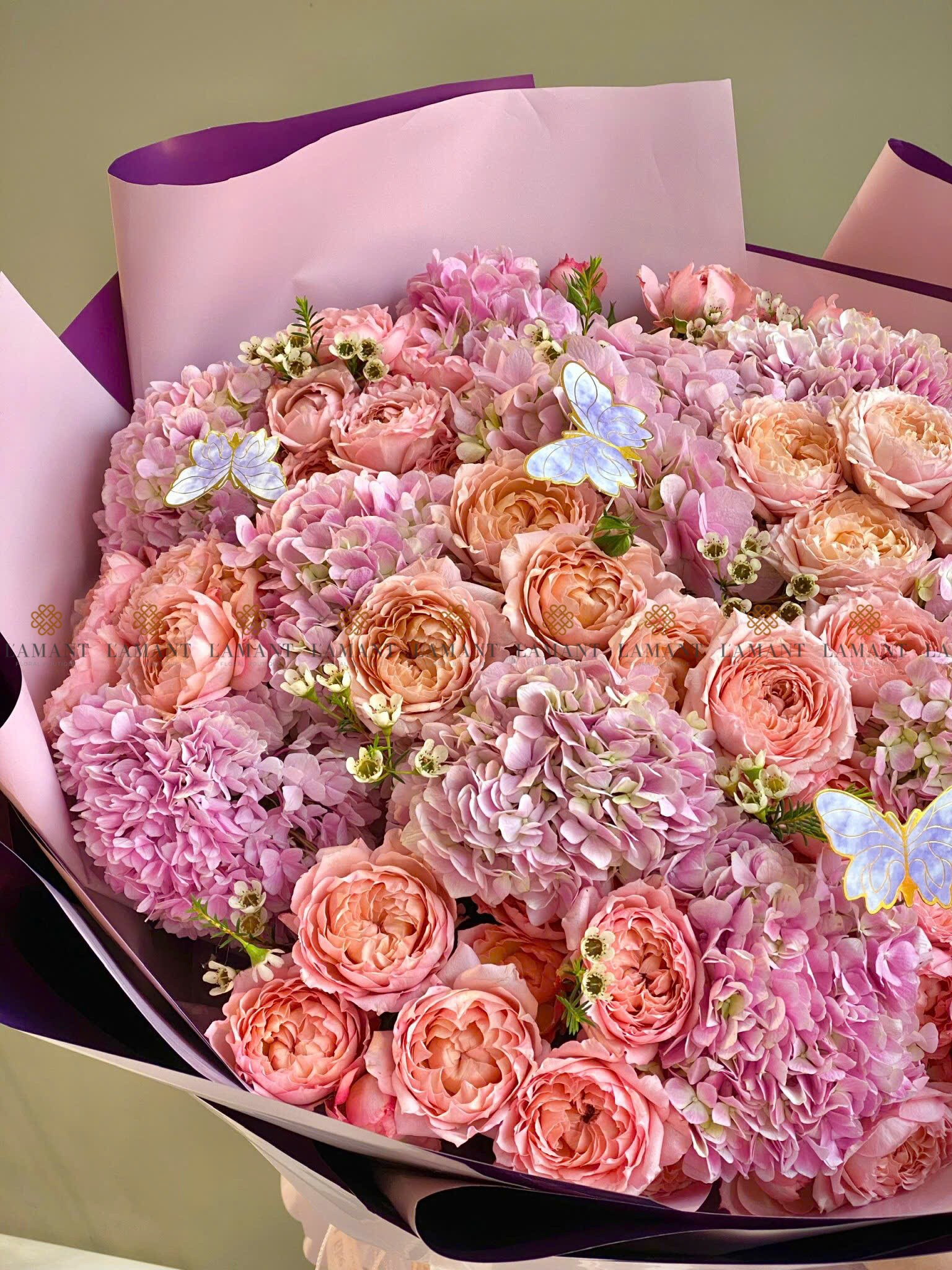 A0056 - Bó hoa Cẩm tú cầu và Hồng Jullietta - Hình ảnh 4