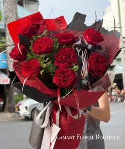 Bó hoa 9 cành Hoa Hồng đỏ Ecuador A0144
