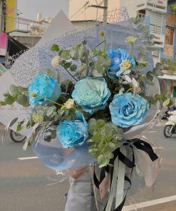 Bó hoa 5 cành Hoa Hồng Ecuador xanh Celeste A0145