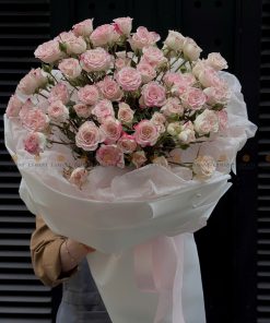 Bó hoa hồng chùm chiết xạ A0173