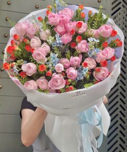 Bó hoa Cẩm tú cầu Côn Minh và cẩm chướng A0345