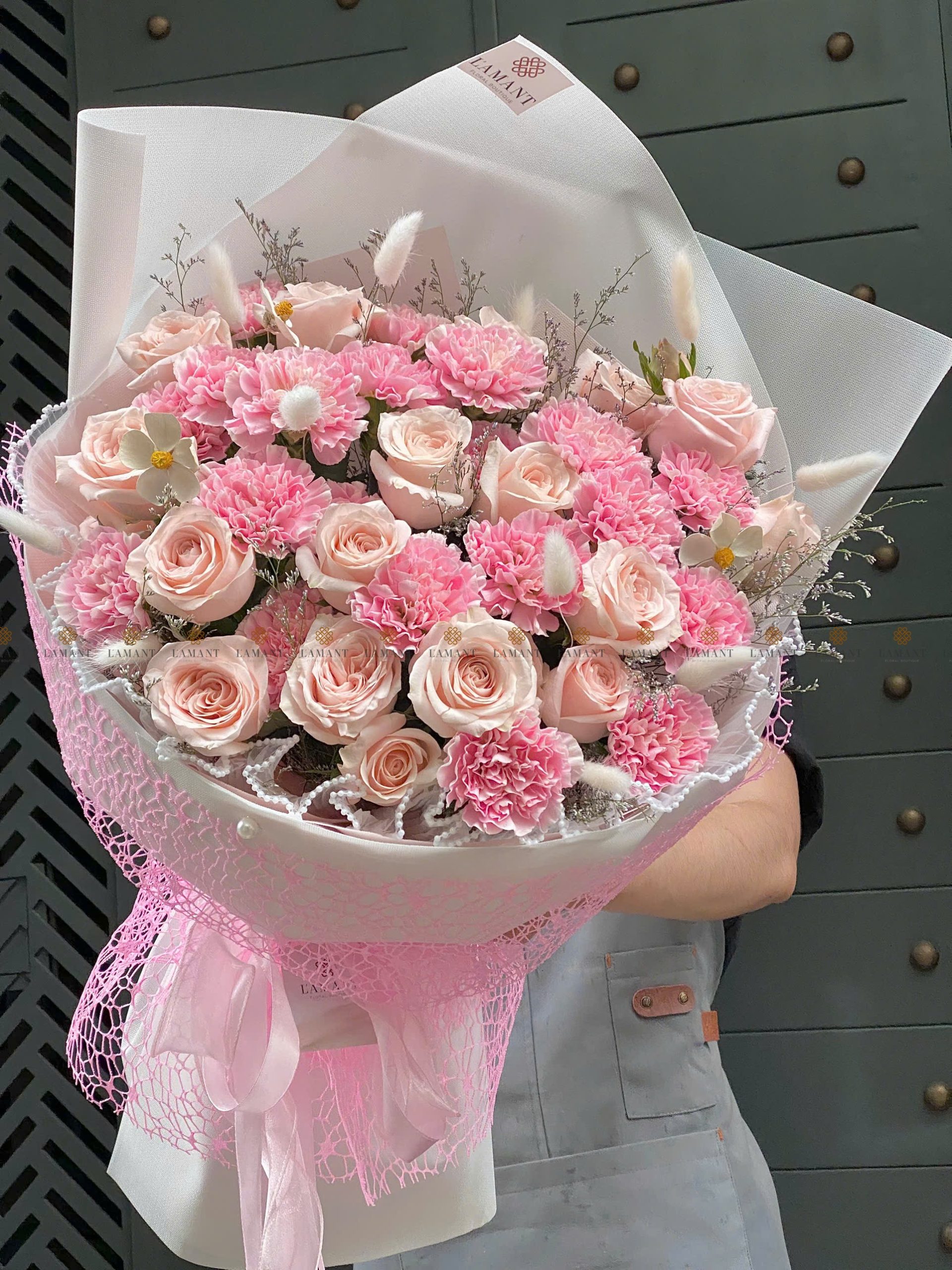 Bó hoa hồng Pinkrose và cẩm chướng hồng nhạt A0360 - Hình ảnh 4