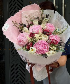 Bó hoa Khập Khẩu Mẫu đơn và Tulip A0448