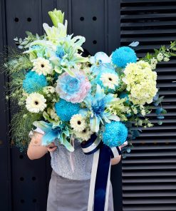 HỘP HOA CHÚC MỪNG TONE XANH DƯƠNG L0076