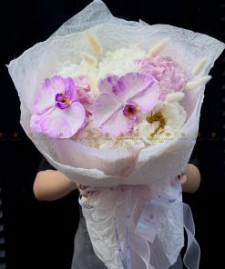 Bó hoa Mẫu đơn trắng mix Tú cầu hồng nhạt A0478