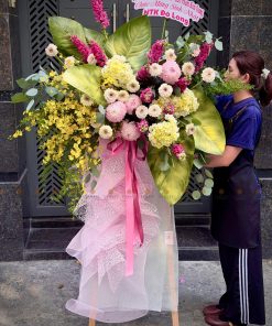 KỆ HOA CHÚC MỪNG TONE VÀNG MIX HỒNG H0039