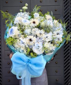 Bó hoa Mix Tone xanh Dương và trắng A0501