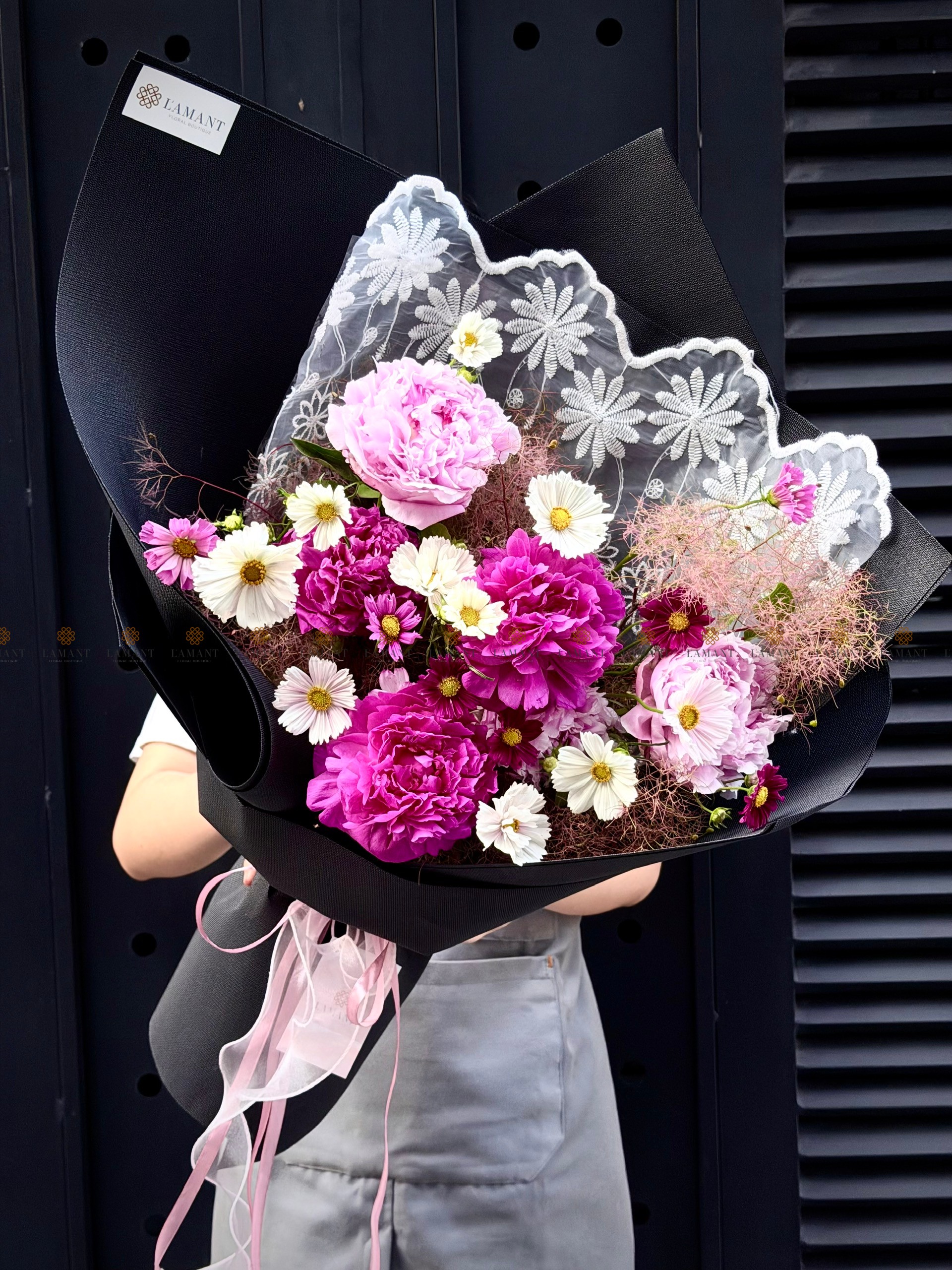 Bó hoa Peony Sarah và Phú Sĩ Côn Minh A0506 - Hình ảnh 4
