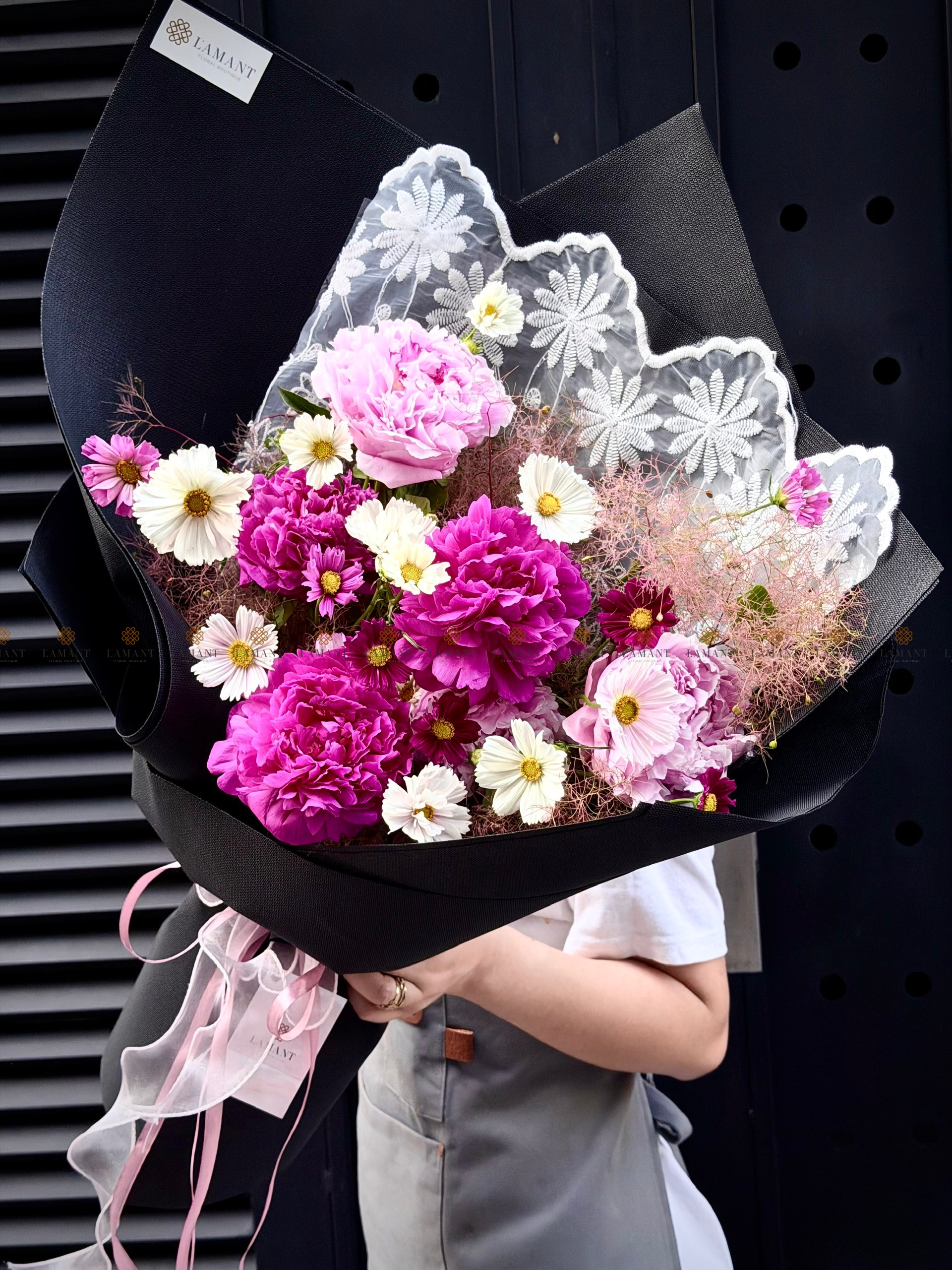 Bó hoa Peony Sarah và Phú Sĩ Côn Minh A0506