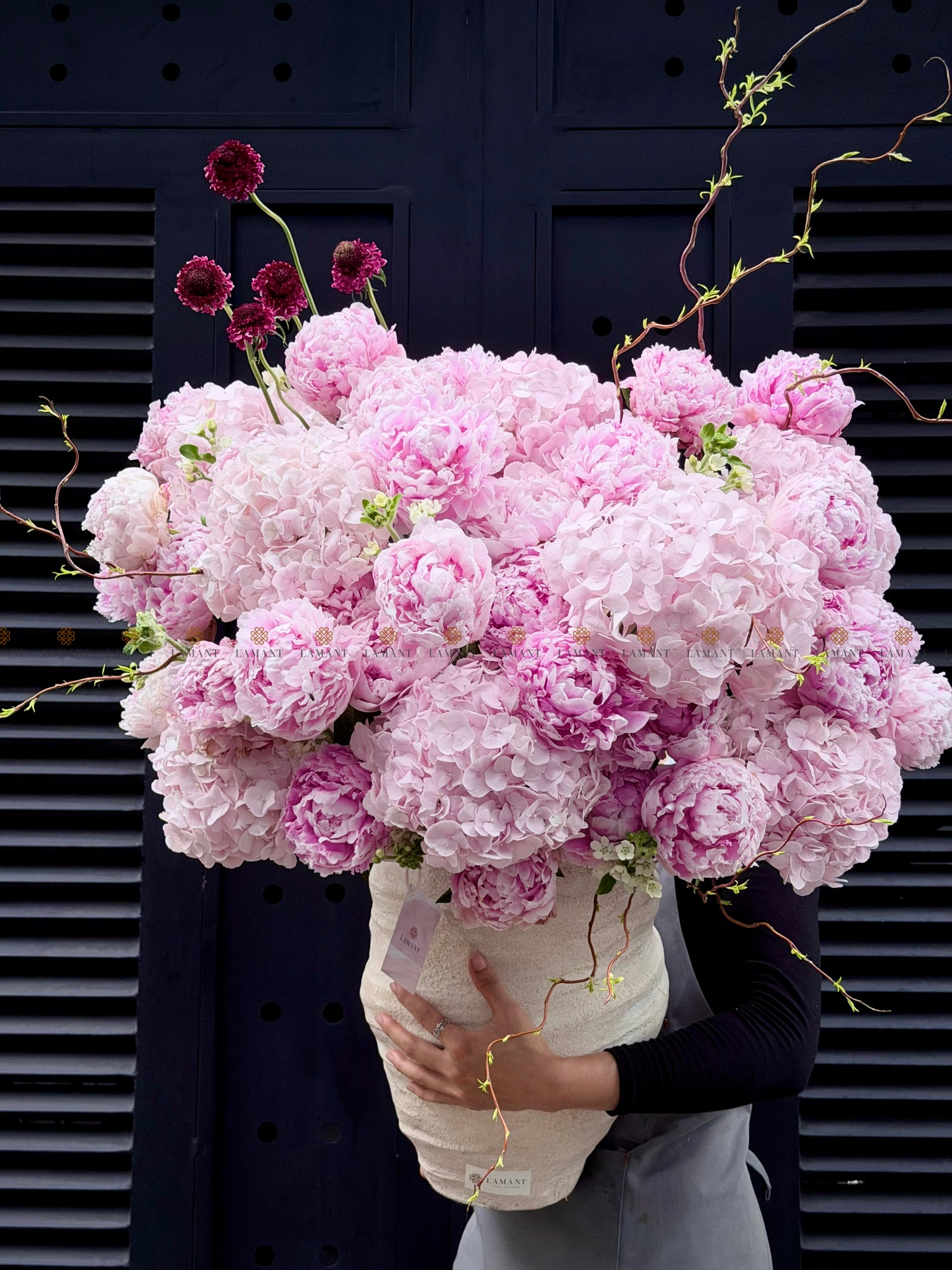 CHẬU HOA 40 CÀNH PEONY SARAH MIX TÚ CẦU HỒNG NHẠT L0099 - Hình ảnh 8