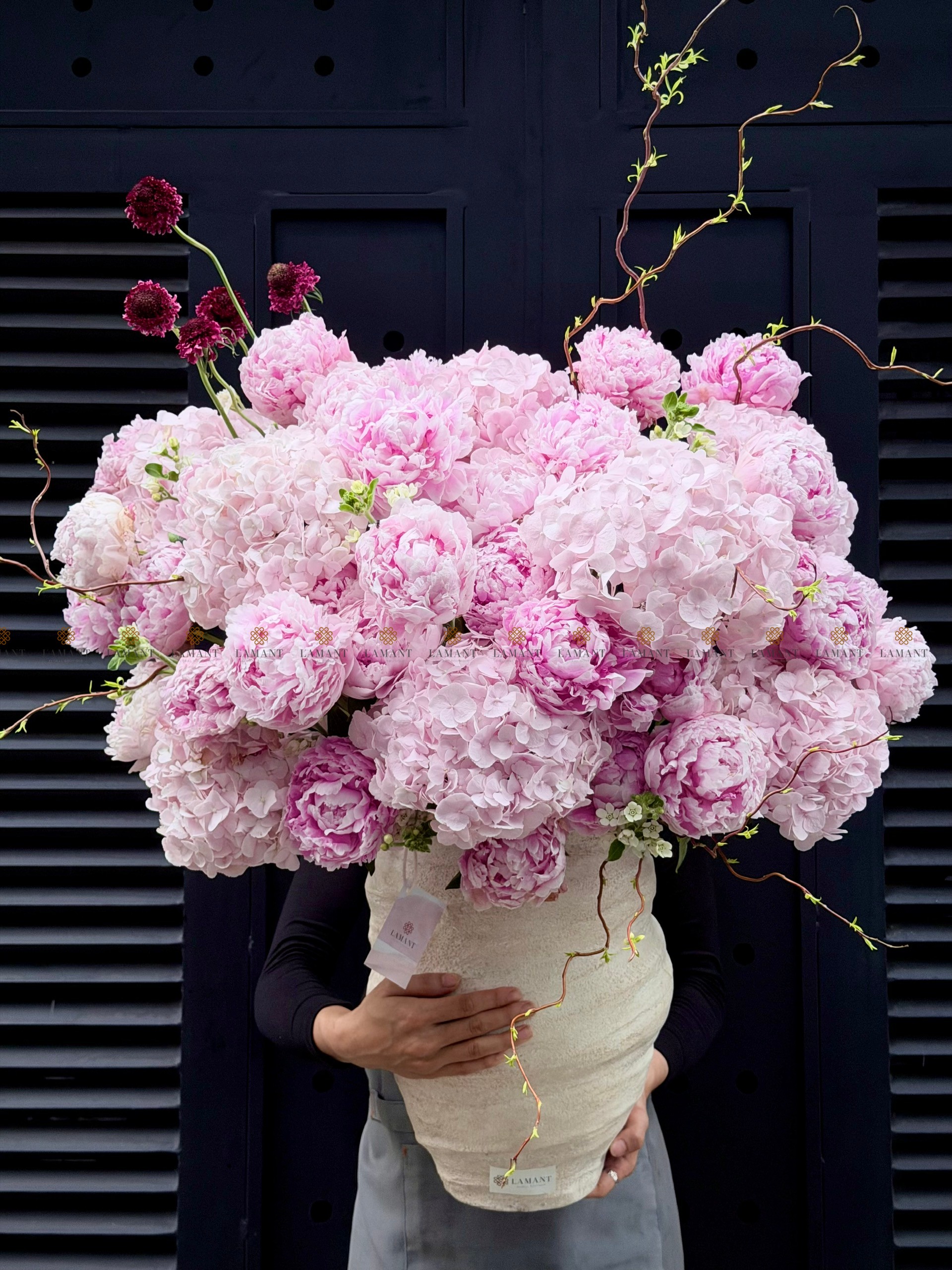 CHẬU HOA 40 CÀNH PEONY SARAH MIX TÚ CẦU HỒNG NHẠT L0099 - Hình ảnh 6