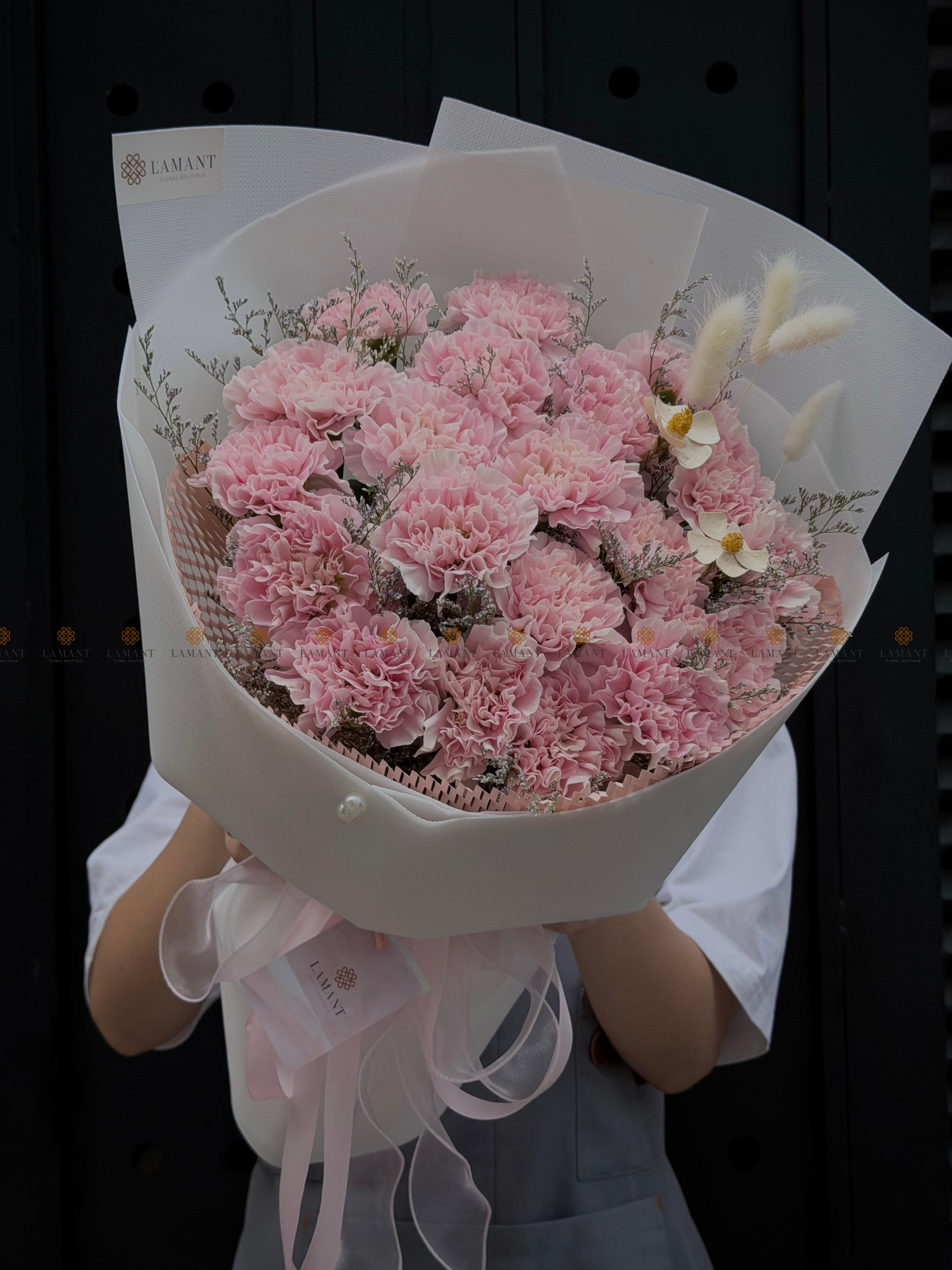 Bó hoa 20 cành phăng và hoa phụ A0584 - Hình ảnh 3