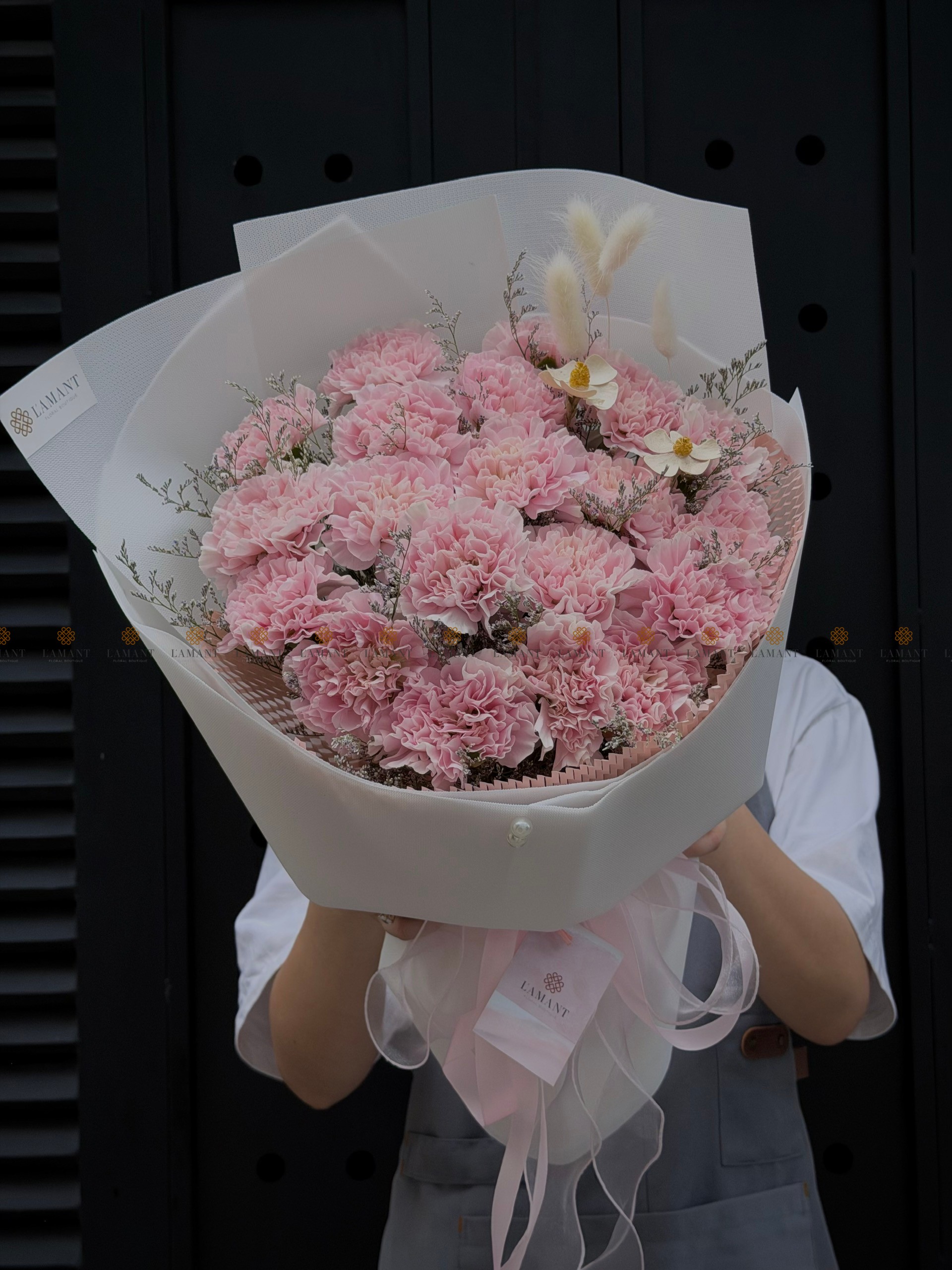 Bó hoa 20 cành phăng và hoa phụ A0584 - Hình ảnh 4