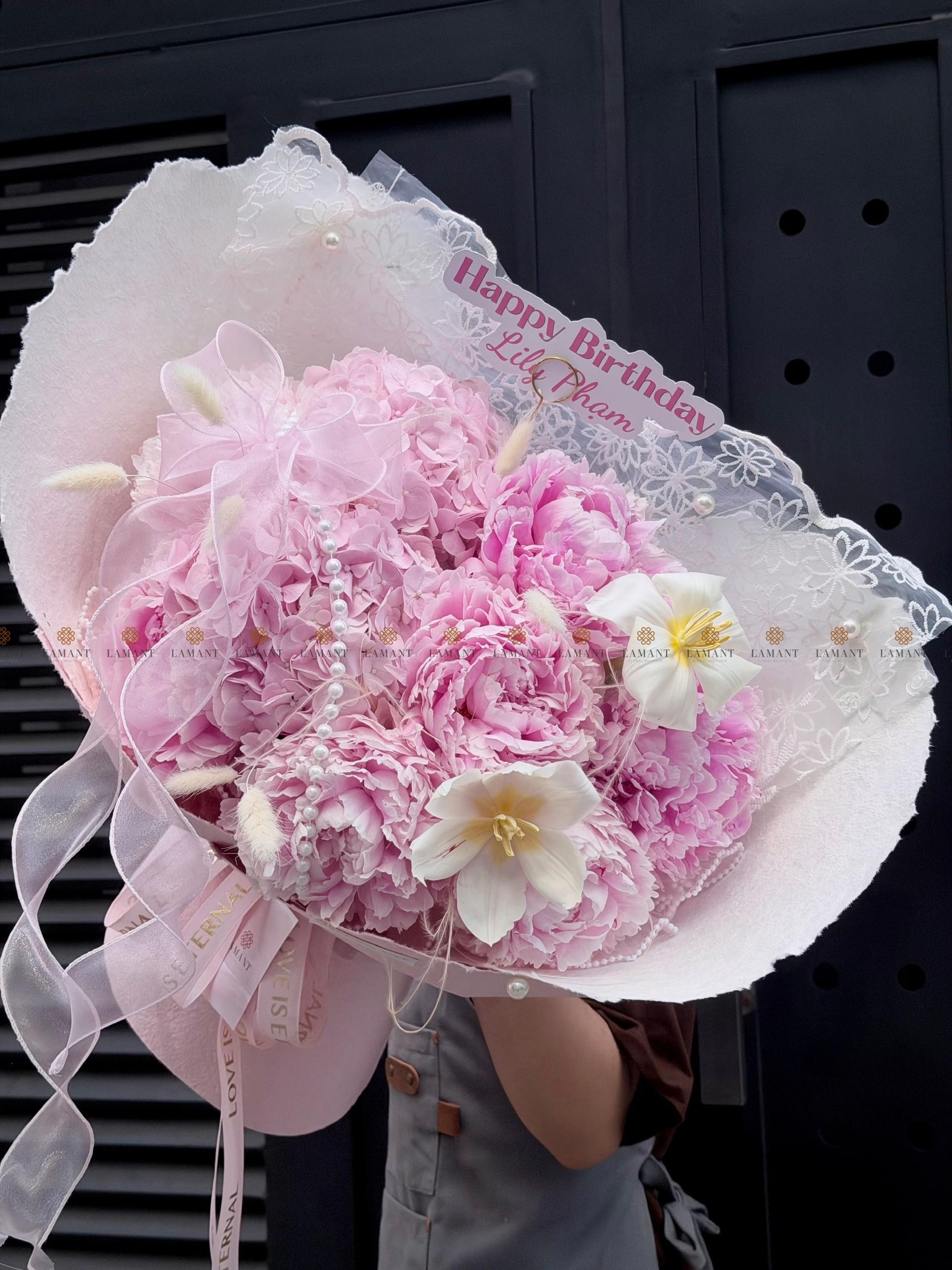 Bó hoa 7 cành Peony Sarah mix Tulip và Tú Cầu A0528 - Hình ảnh 4