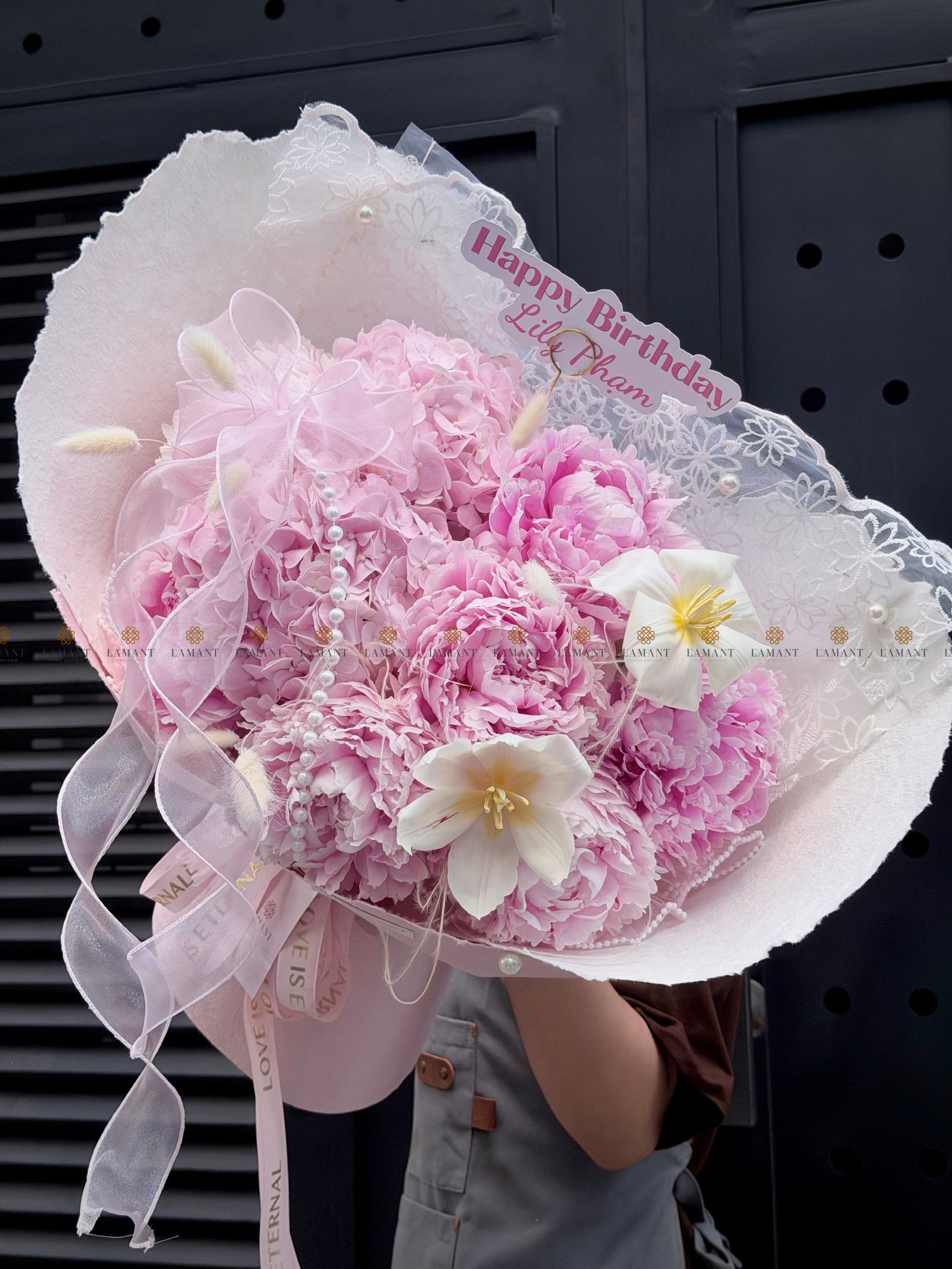 Bó hoa 7 cành Peony Sarah mix Tulip và Tú Cầu A0528 - Hình ảnh 2