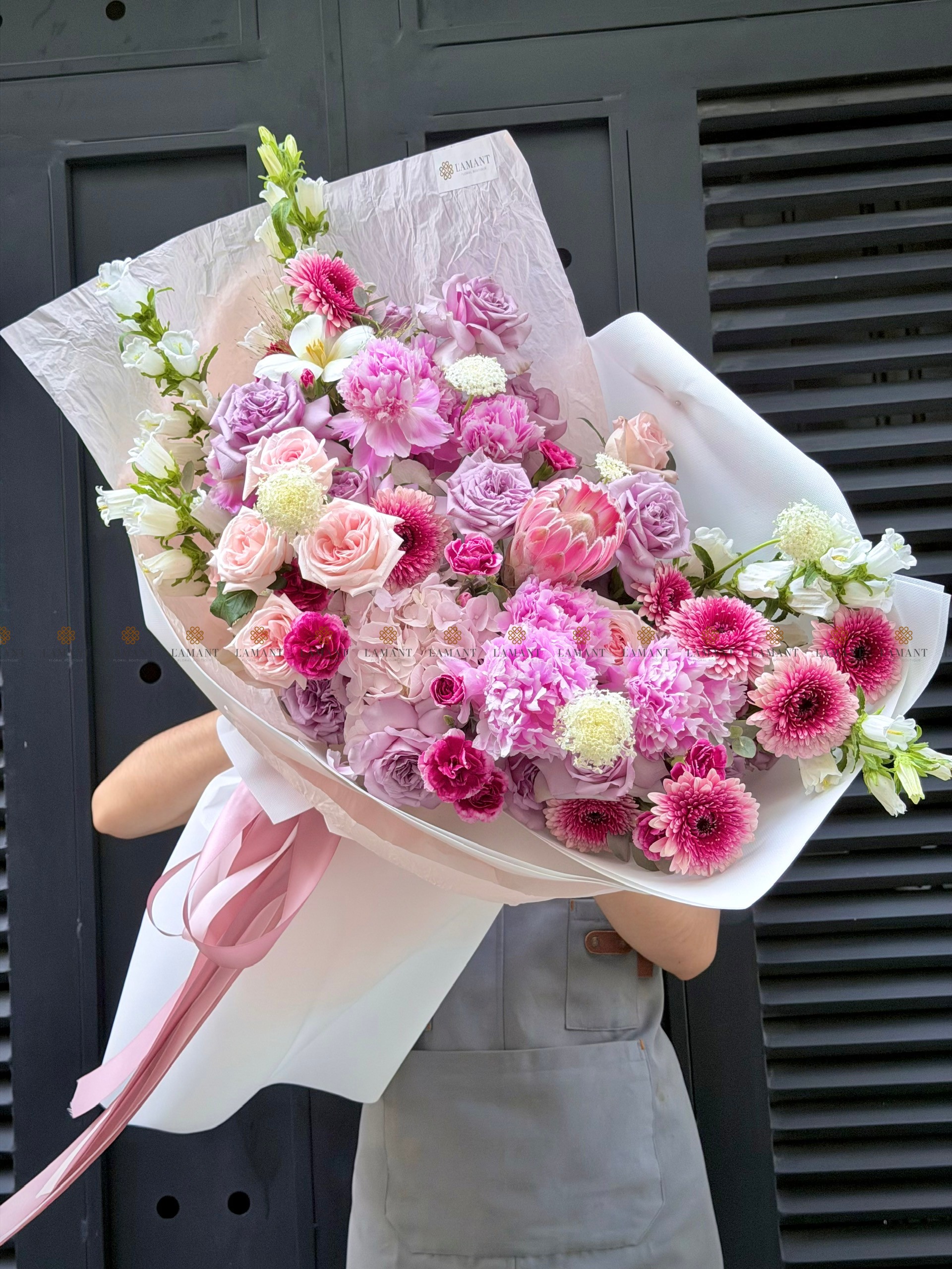 Bó hoa Peony mix Tú cầu và hoa hồng A0529 - Hình ảnh 5