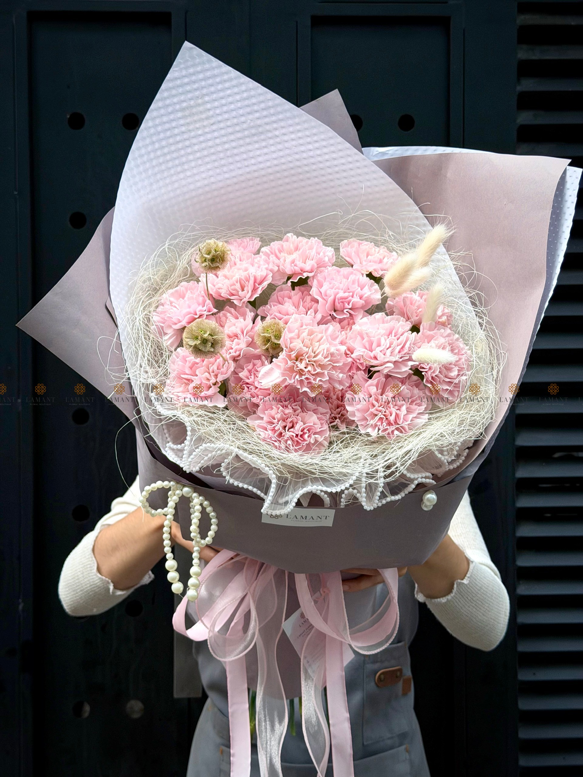 Bó hoa phăng nhạt mix hoa lá phụ A0538