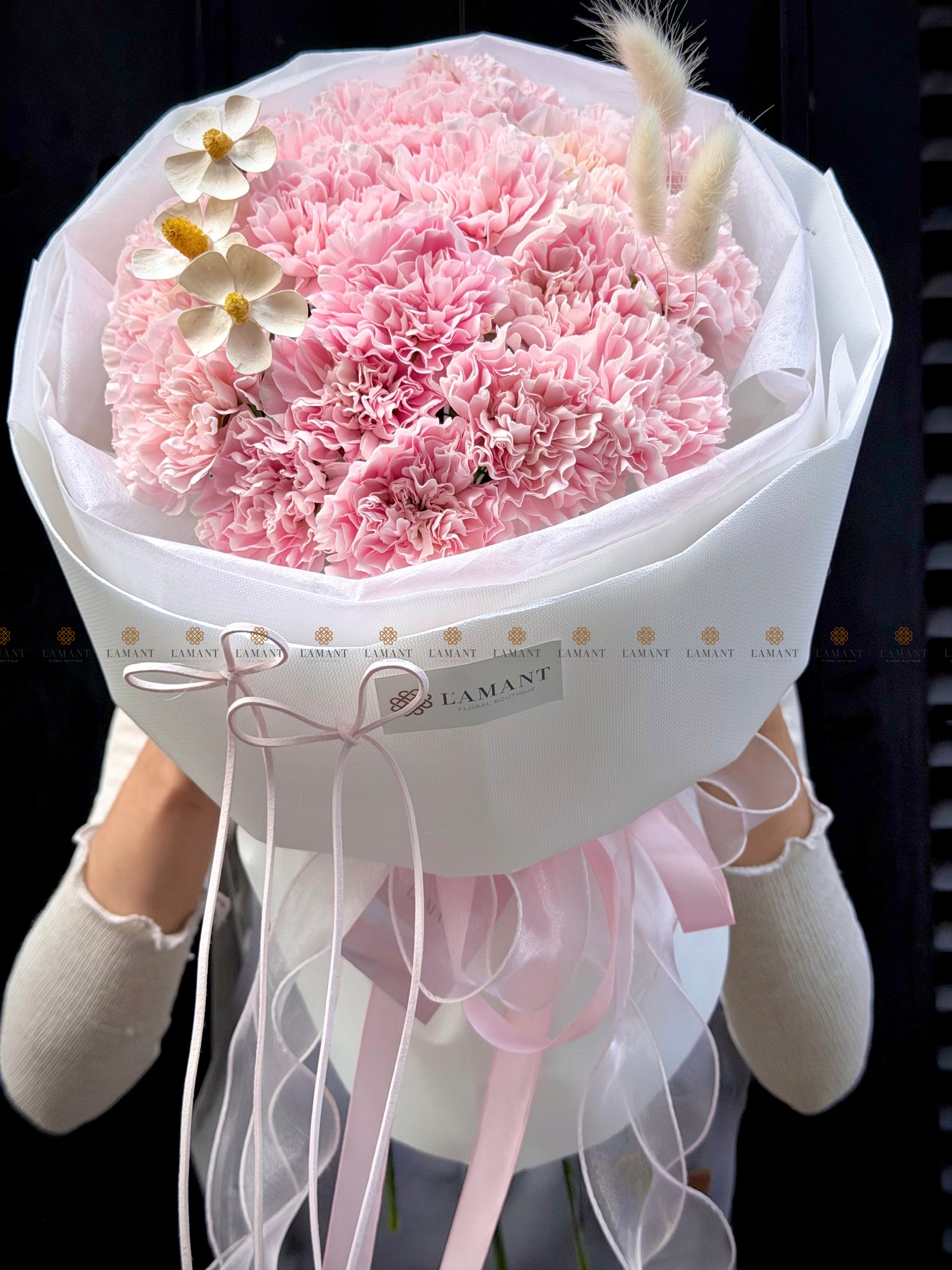 Bó hoa Phăng hồng nhạt và ngôi sao xanh A0541