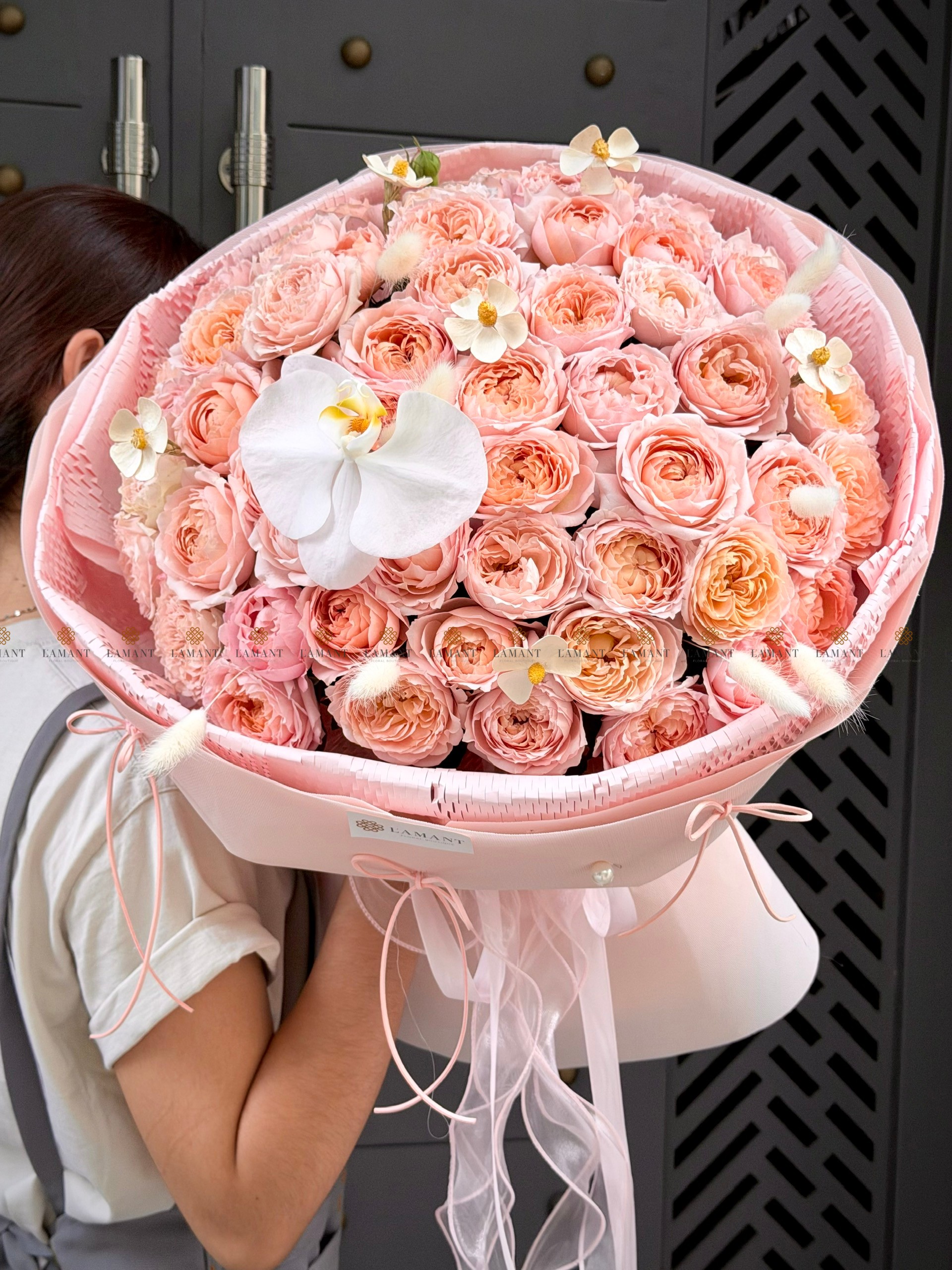 Bó hoa Hồng Julibee Hồng ánh cam A0549 - Hình ảnh 8