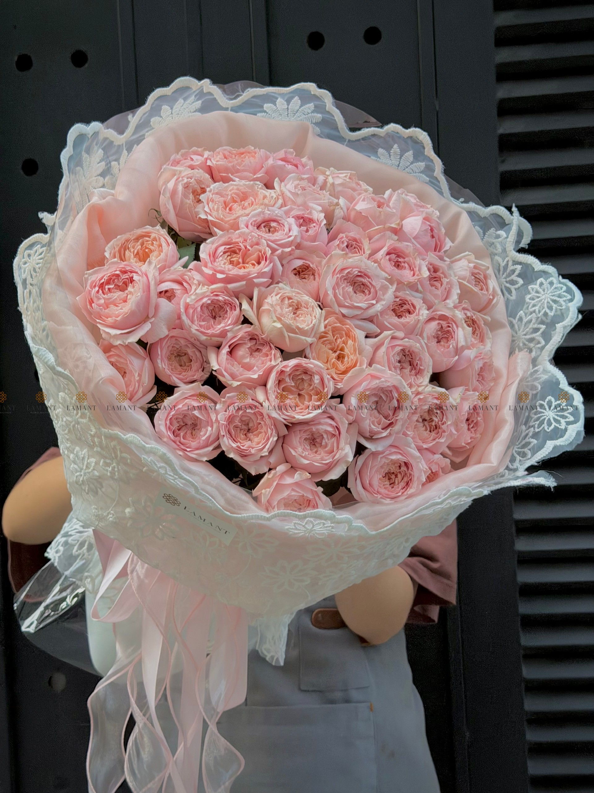 Bó hoa Hồng Julibee Hồng ánh cam A0551 - Hình ảnh 4