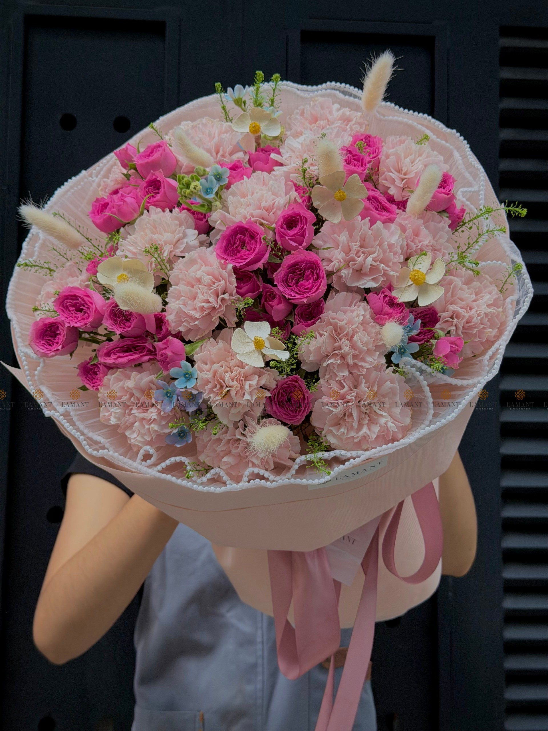Bó hoa Hồng chùm Sophia mix Phăng và ngôi sao xanh A0554 - Hình ảnh 4
