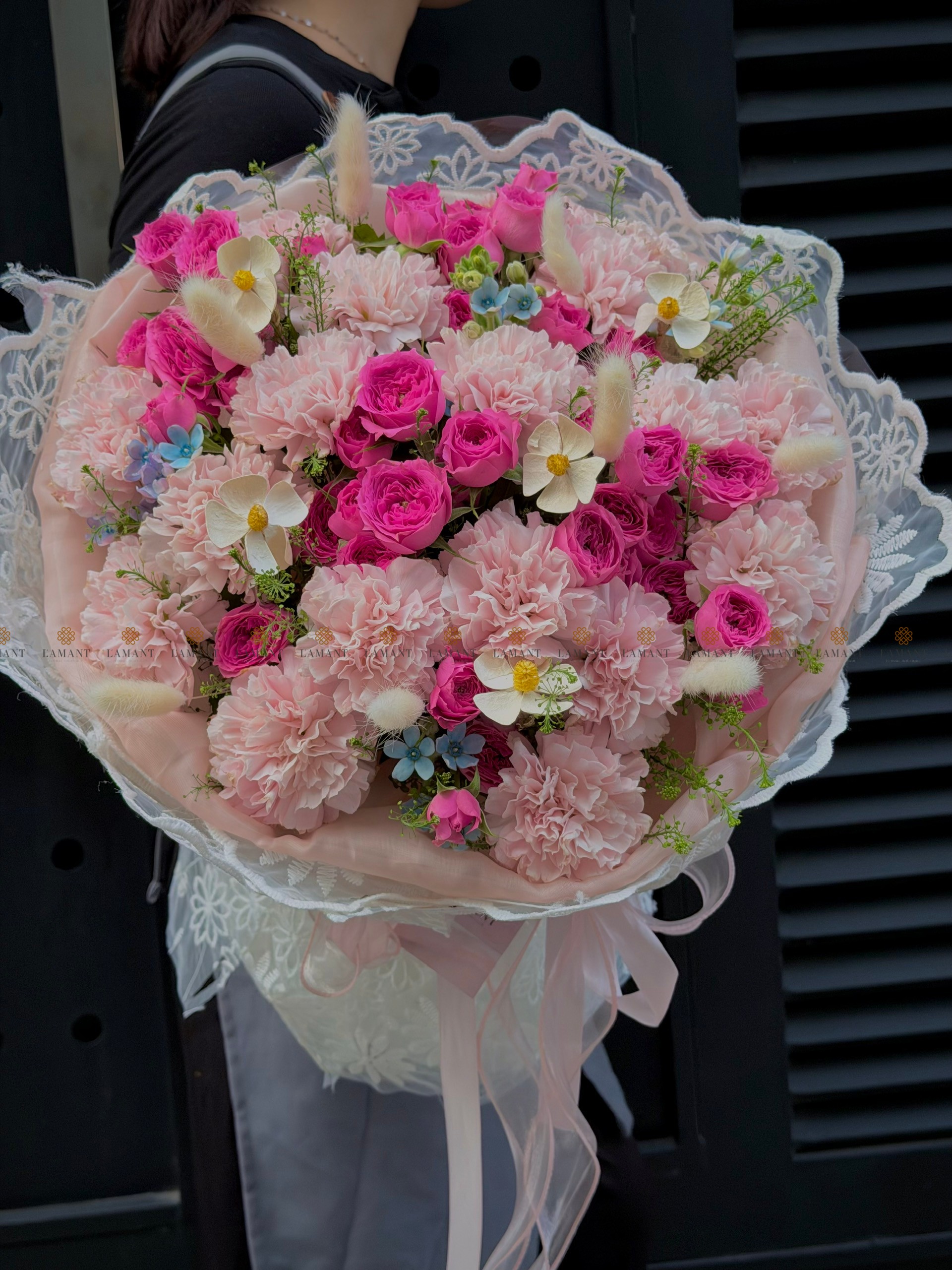 Bó hoa Hồng chùm Sophia mix Phăng và ngôi sao xanh A0556 - Hình ảnh 4