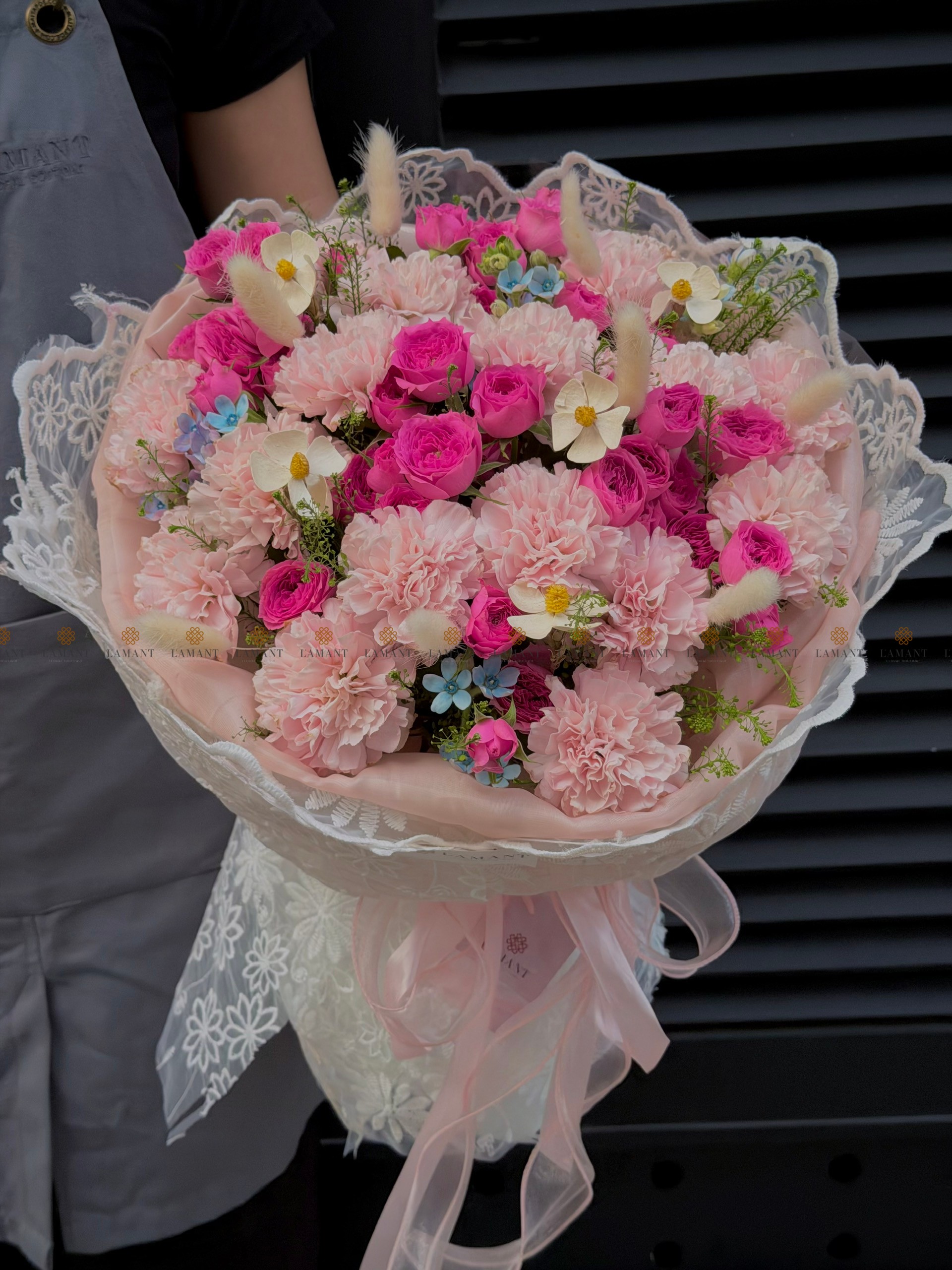 Bó hoa Hồng chùm Sophia mix Phăng và ngôi sao xanh A0556 - Hình ảnh 9