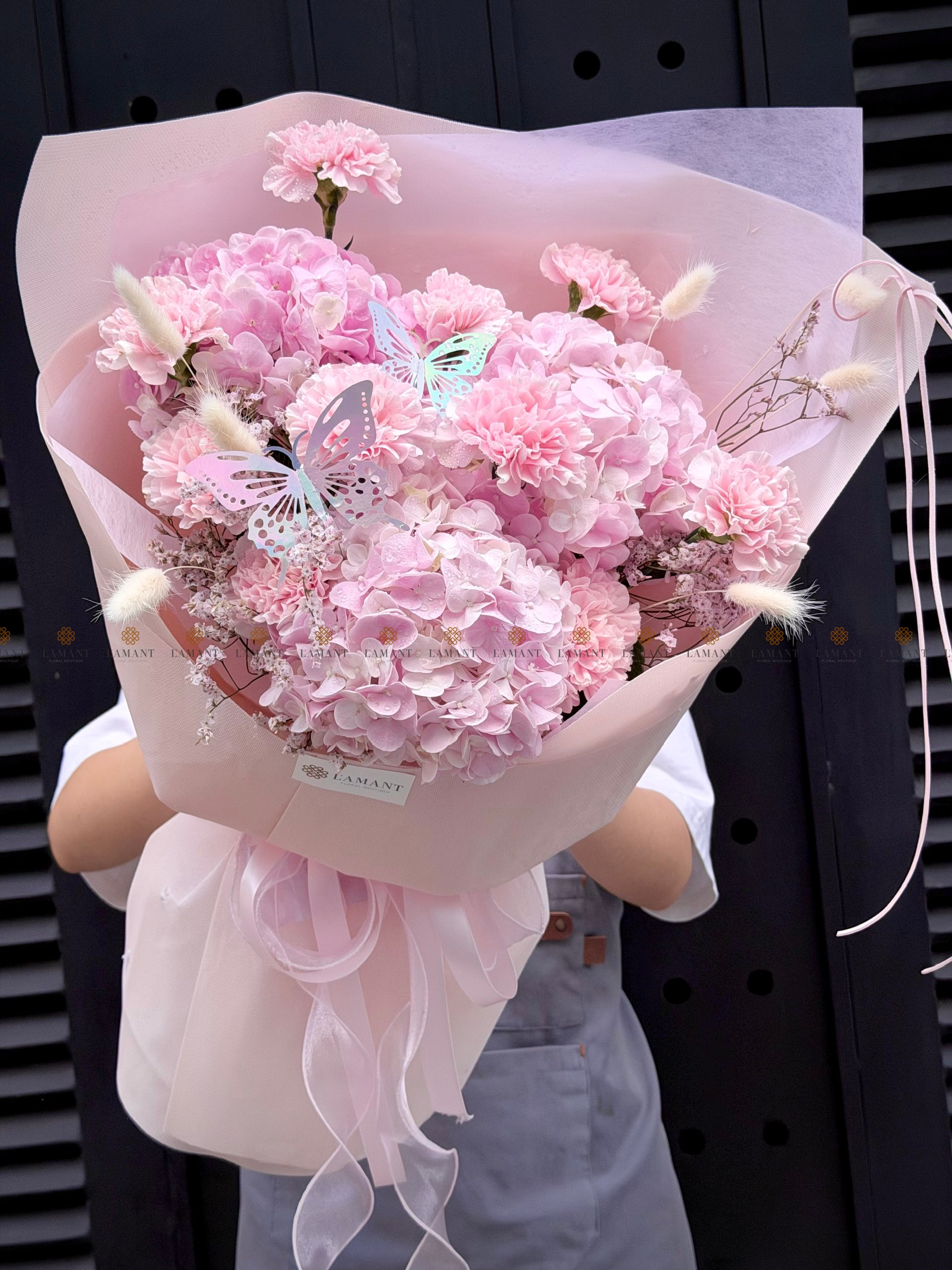 Bó hoa Tú Cầu mix Phăng và hoa phụ tone Hồng nhạt A0569